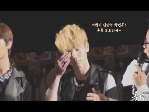 110804 JongKey cute Moments (Key focus)