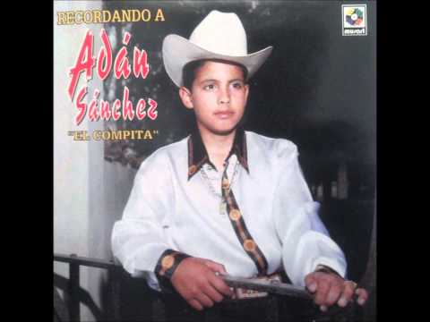 ADAN SANCHEZ- MORENA DE QUINCE ANOS
