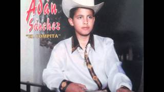 ADAN SANCHEZ- MORENA DE QUINCE ANOS