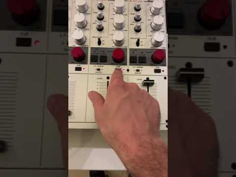 Mixer Vestax PMC CX Carl Cox autographed image 11