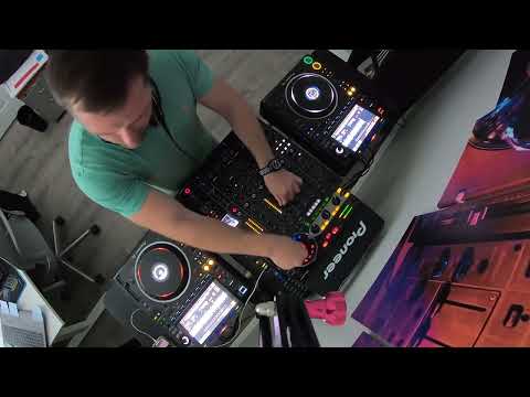 Zhenya M - Disco, Jackin house Mix November 2nd' 22, Pioneer CDJ 3000, DJM V10, RMX 1000