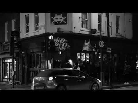 Craze 24 performing at the chip shop brixton with Davinah & Big Ven