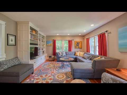 Unique,Stunning,Bridgewater  Home $899,900