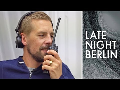 Klaas‘ Kunstgalerie „MYL“: Geht in die nächste Runde! | Late Night Berlin | ProSieben