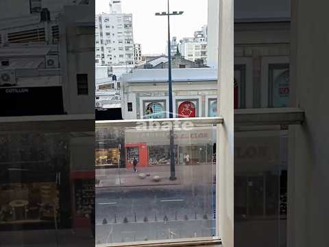 Video de YouTube - Apartamento en Venta de 2 dormitorios con  Garage en Cordón, Montevideo