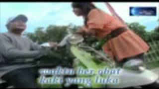 Download lagu Marina - Bidan Desa Maronggela mp3 Download lagu Marina - Bidan Desa Maronggela mp3