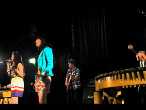 Bier Babendjo, Cika Babendjo, Uci Babendjo #behind the scene clip "Kau Pilih Caramu"