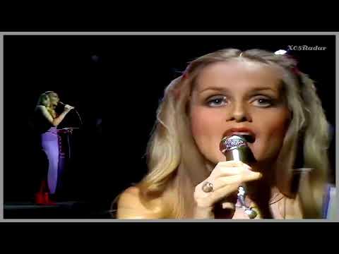 Twiggy-Here I Go Again [HQ]