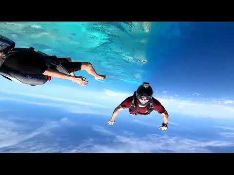 Skydiving in the bahamas 37beeb90 6013 4205 be78 d0bb1d26962b