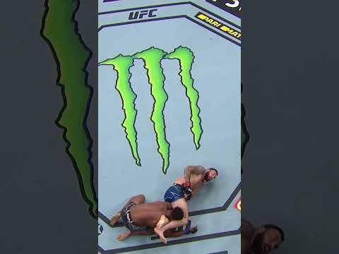 HE BROKE HIS ARM 🤢 #ufcvegas106