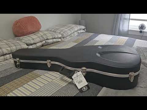 Martin C330 Open Box Case image 5