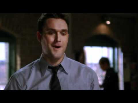 The Mentalist 2x17 Van Pelt is jealous