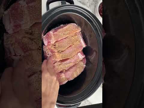 Slow Cooker Country Style Ribs-easy crockpot dinner. #slowcookerrecipe #crockpotcooking #bbq