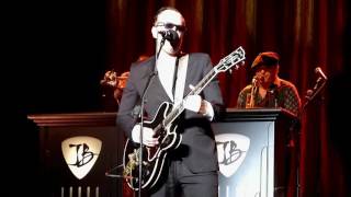 joe bonamassa  Des Moines march 2017 -  Little Girl &amp;  Pretending