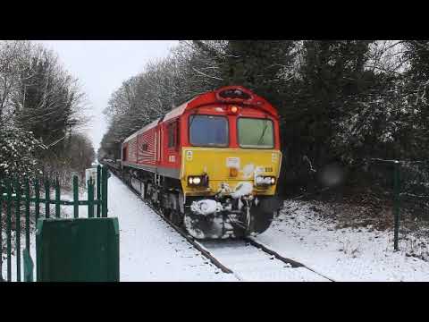 DB Cargo Class 66035 working 6G51 Arpley Sidings to Donnington Rail Freight Terminal