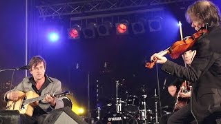 Thomas DUTRONC - &quot;Comme un manouche sans guitare&quot; avec Rocky GRESSET (paroles en sous-titres)