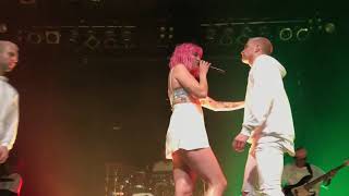 Betty Who - Look Back (Live Toronto)