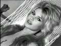 Brigitte Bardot Faite Pour Dormir en Frances 