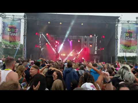 The Outhere Brothers LIVE @ Back to the 80's & 90's Festival (Leicestershire, UK)