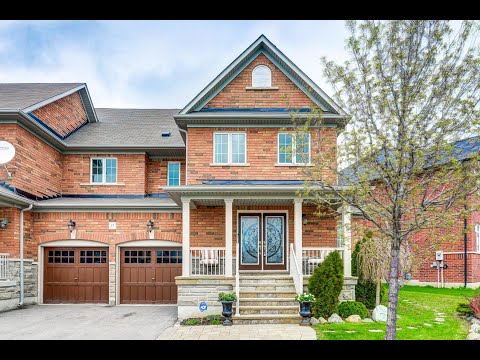 17 Burnstown Circle Brampton