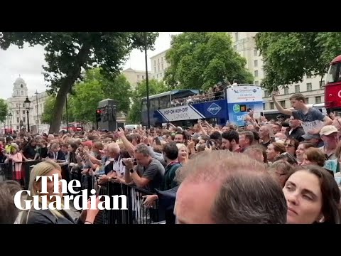 Crowds gather to boo Boris Johnson during resignation speech