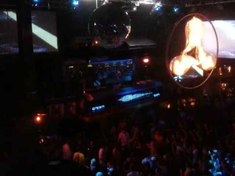 Sander van Doorn - Cream@Amnesia 2009/09/15 iphone 3GS