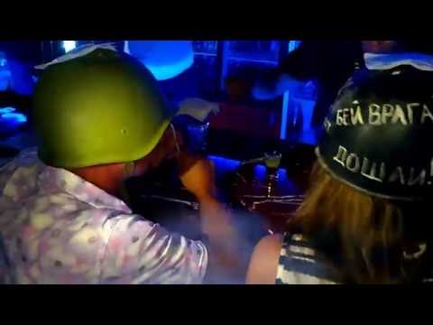 Коктейль-экстрим!Как пить горящие коктейли.Было весело.