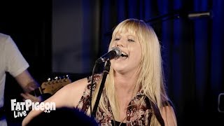 Chloe Chadwick - Summertime Lovin&#39; [LIVE]