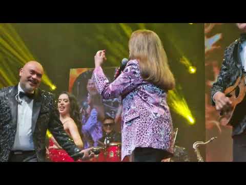 Que Vengan los Bomberos  - Super Lamas / Daniela Romo - Teatro Metropolitan