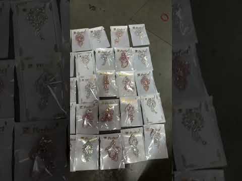 Flower fashion brooch