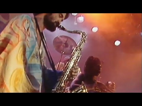 Mystic Merlin - Just Can't Give You Up (12'' Mix)