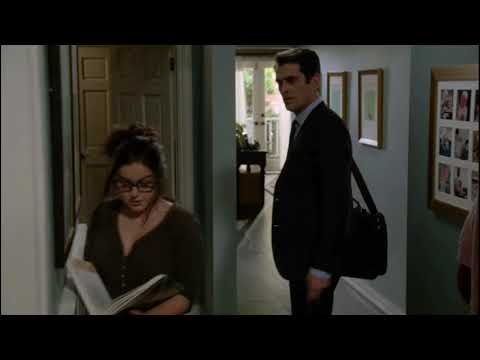 Alex studying - modern family funny clip