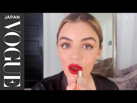 我的美容祕訣｜VOGUE JAPAN (美容オタク、ルーシー・ヘイルの鮮やかレッドリップ・メイク。| My Beauty Tips | VOGUE JAPAN)