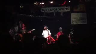 Fifteen   Ain t Life a Drag   924 Gilman 25th NYE