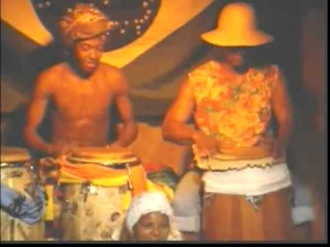 CLARA NUNES- CANDONGUEIRO