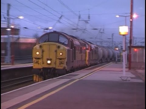 37051+37418 Wigan NW 6S55 1742 Warrington Arpley - Irvine CP 23 February 2003
