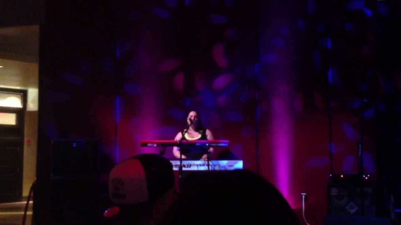 Promotional video thumbnail 2 for Tina Kenny and The Balance