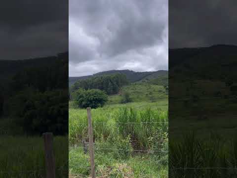 Mostro paisagem e natureza aí na coluna inteiro Minas Gerais