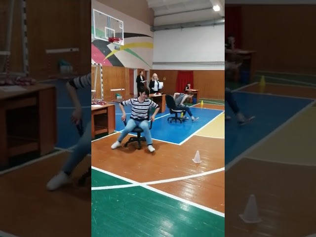 ??В профессиональный праздник – в спортзале
