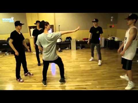 [ENG SUB] 130920 WIN - Who Is Next Unreleased Clip   (Team B's Comic Dance Battle)