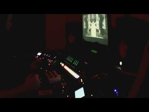 9n9u9e9v9e9 - Hardware Live Abduction - Techno