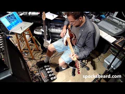 Spock's Gear - Alan Morse talks about his guitar rig for BNaDS live.