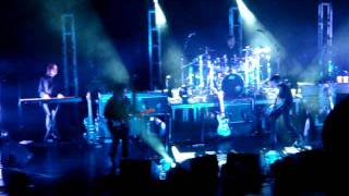 Jumping Somone Else&#39;s Train / Another Journey by Train - The Cure (Live @ NYC 2011)