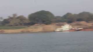 preview picture of video 'Bagan to Mandalay by Boat on the Irrawaddy River (Video 6)'