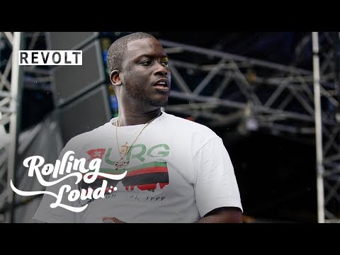 Zoey Dollaz performs 'Blow A Check' | Rolling Loud