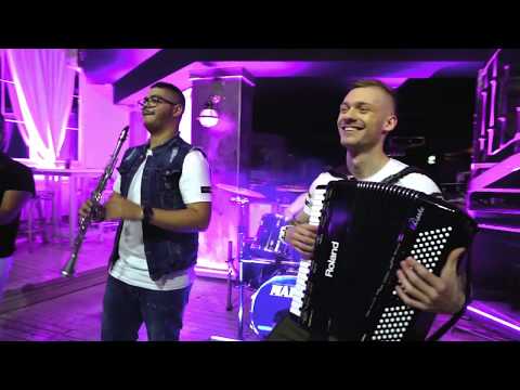 Robert ft. Fercho & BadBoys - Crazy Game