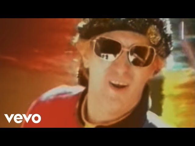 Los Auténticos Decadentes - La Guitarra (Official Video) Los Auténticos Decadentes - La Guitarra (Official Video)