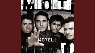 Lejos Estamos Mejor (Live)