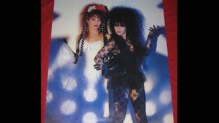 Rose Mcdowall - Cut With The Cake Knife