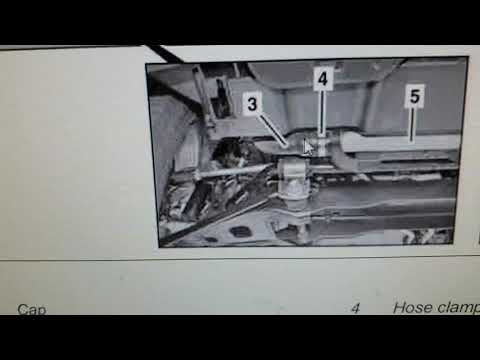 Smart Fortwo Coupe MHD (micro-hybrid) W451 1.0 L cooling system bleeding.